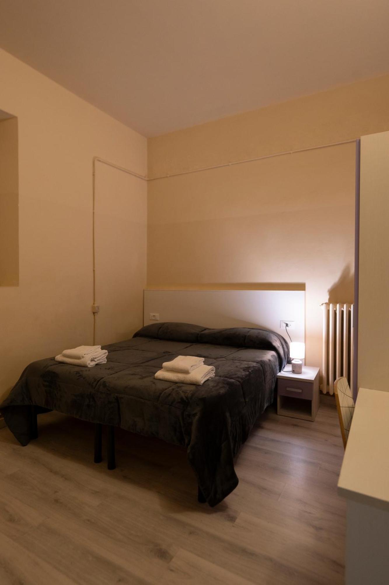 Hotel & Hostel 7 Florenz Exterior foto